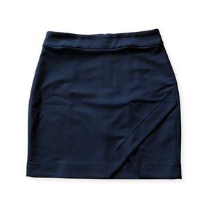 Dynamite Black Fitted Skirt